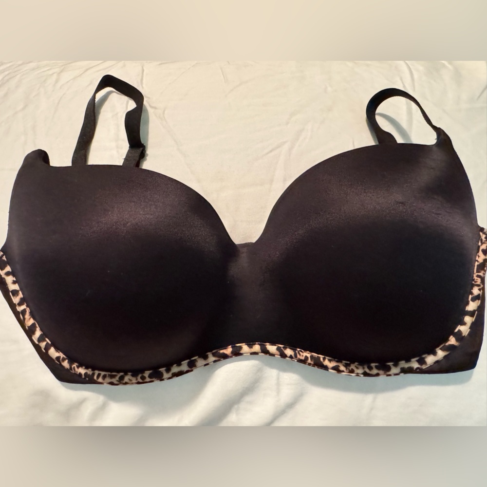 Black Victoria’s Secret Balconet Bra - Size 36D